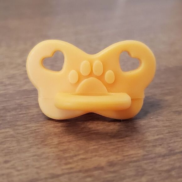 Hasbro FurReal Newborns Puppy Replacement Accessories Bottle Pacifier Brush - Picture 5 of 9